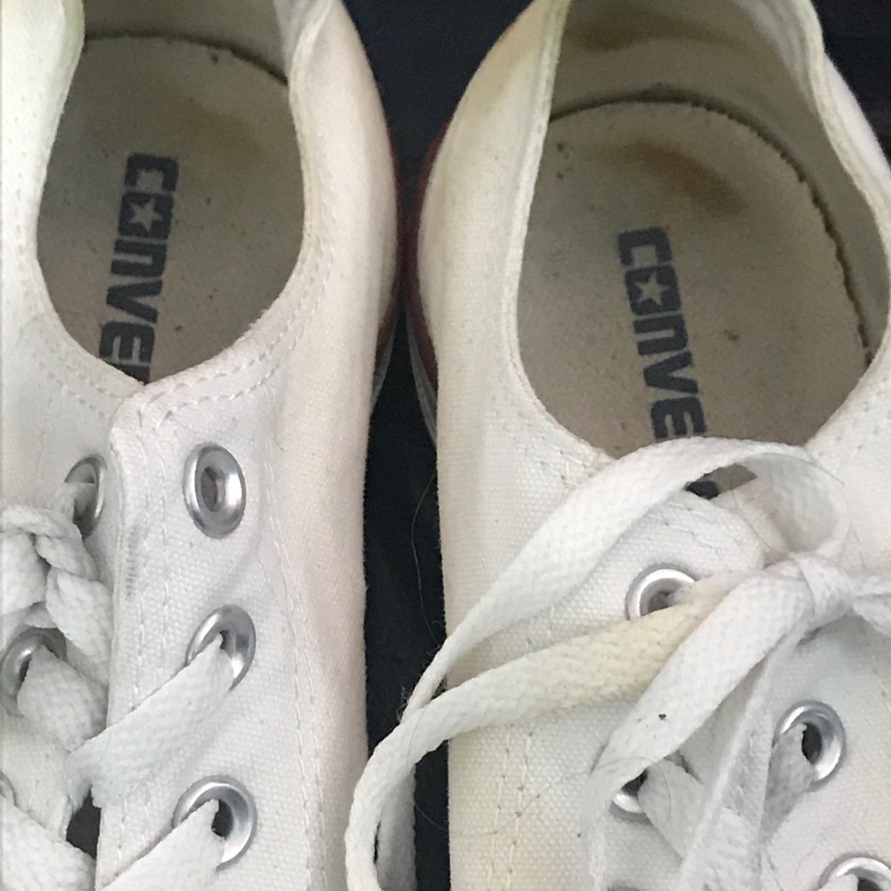 ALL⭐️STAR Converse Men's size 7 Women's 9 Sneakers - Picture 5 of 8